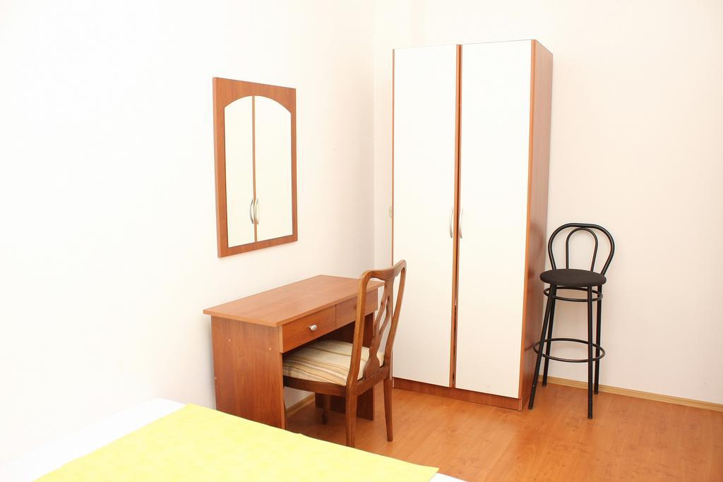 Apartments Dani Makarska Ruang foto
