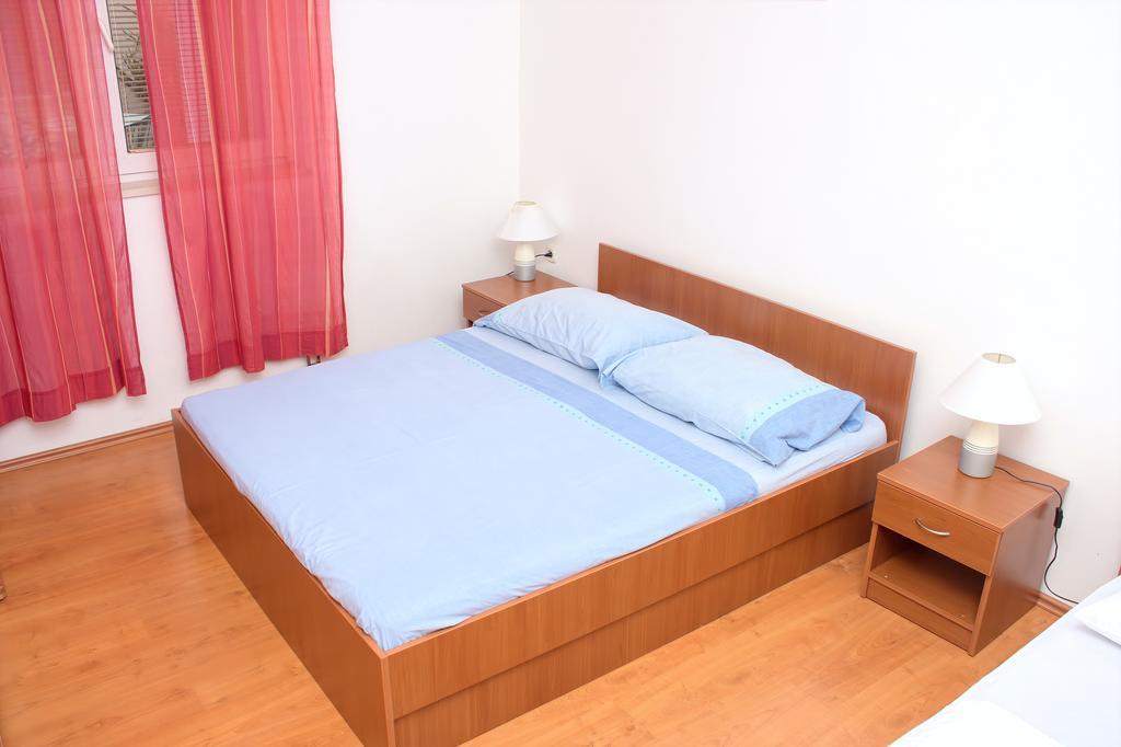 Apartments Dani Makarska Ruang foto