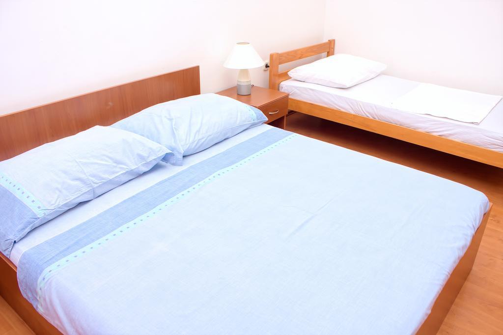 Apartments Dani Makarska Ruang foto